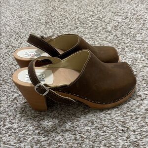 Maguba Swedish Clogs 40